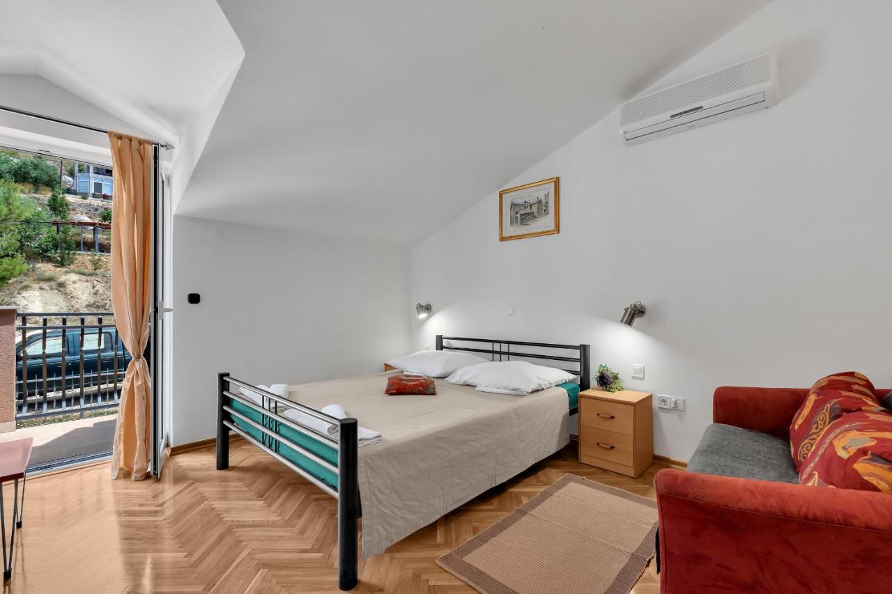 Guest House Lazeta Duće エクステリア 写真