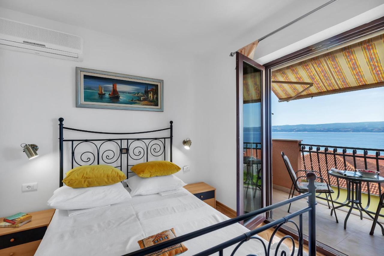 Guest House Lazeta Duće エクステリア 写真